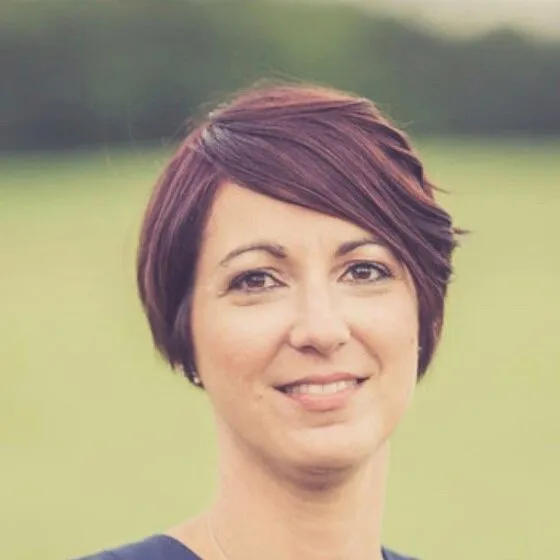 expert comptable chatellerault Julia Savatier