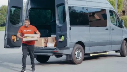 Véhicules à usage mixte : assouplissement du droit à déduction de la TVA pour les camionnettes 5 places