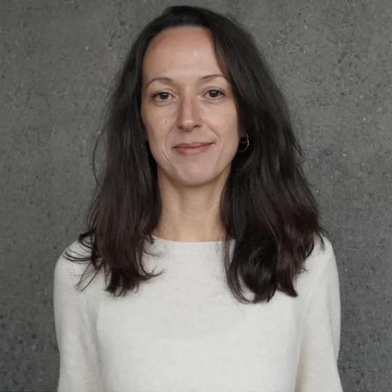 Nadia MELLOUKI repsonsable commerciale informatique TGS France